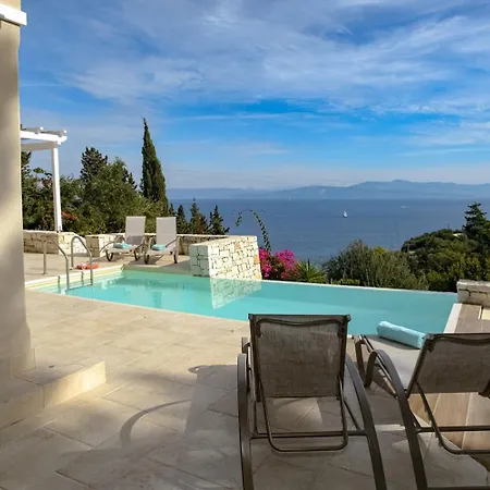 Apeiron By Paxosretreats Oziás