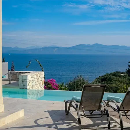 Apeiron By Paxosretreats