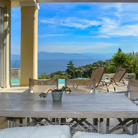 Apeiron By Paxosretreats * Ozias